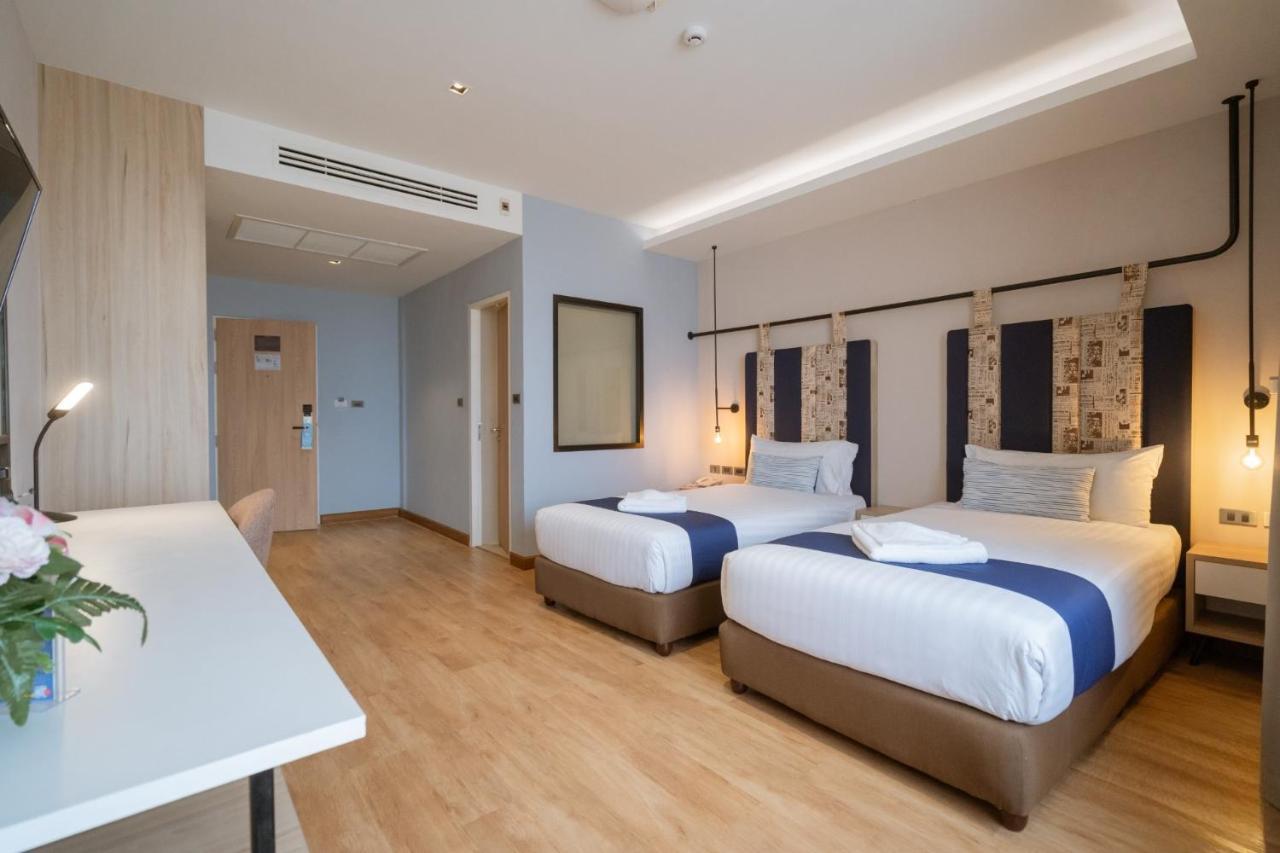 W3 Hotel Hat Yai Esterno foto
