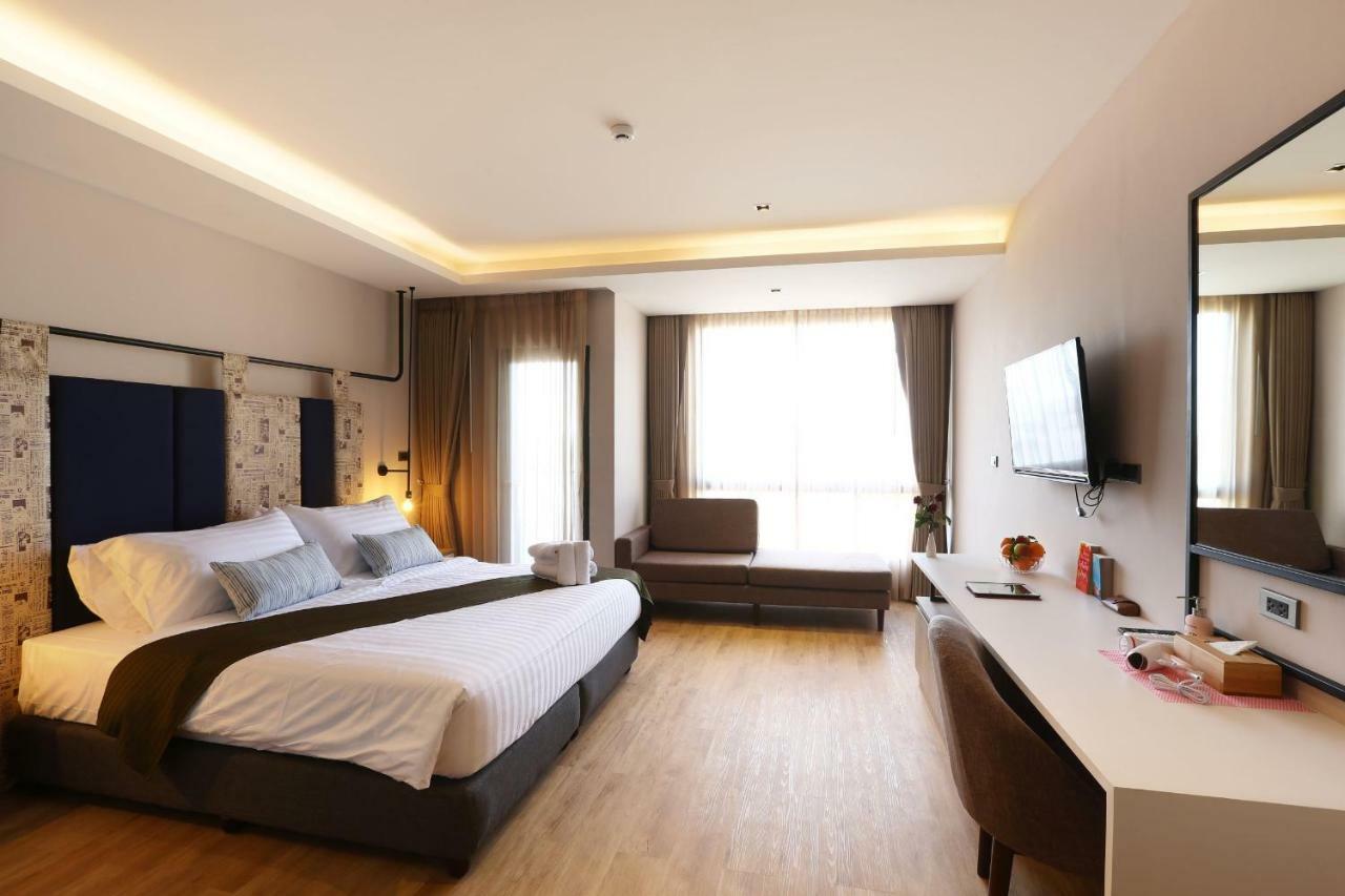 W3 Hotel Hat Yai Esterno foto